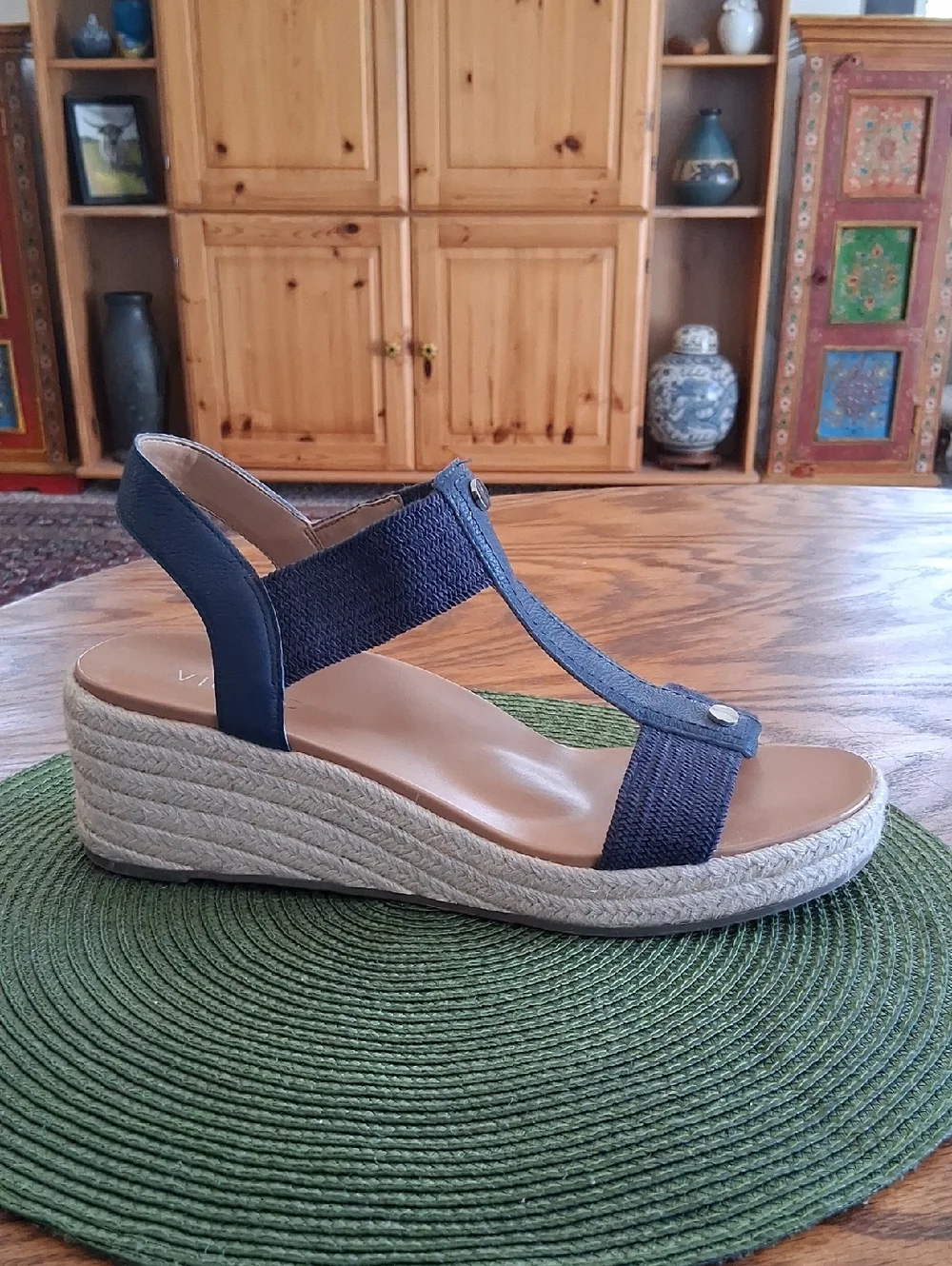 Vionic Calera Navy Blue Leather Stretch Espadrille Wedge Sandals Size 11